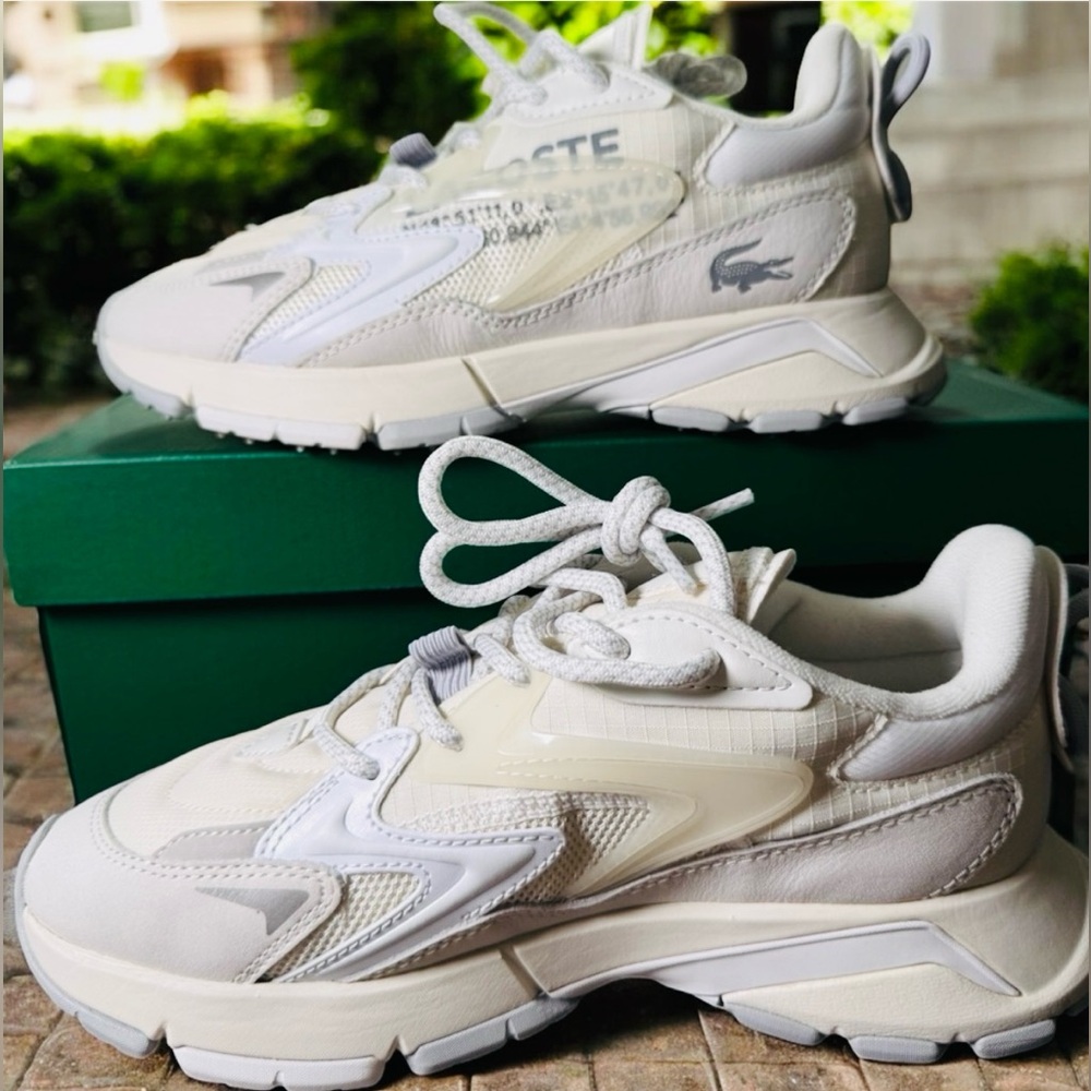 Women's L003 Neo Tech
Sneakers LACOSTE